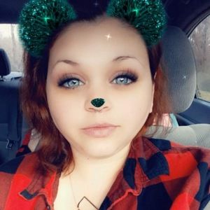 Meet your Posher, Desi